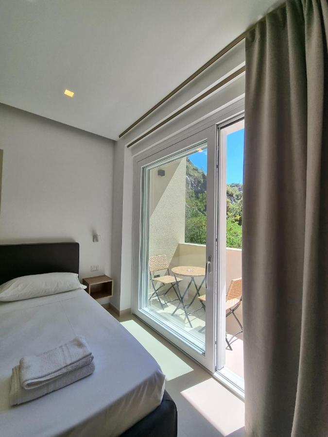 Marea Retreat